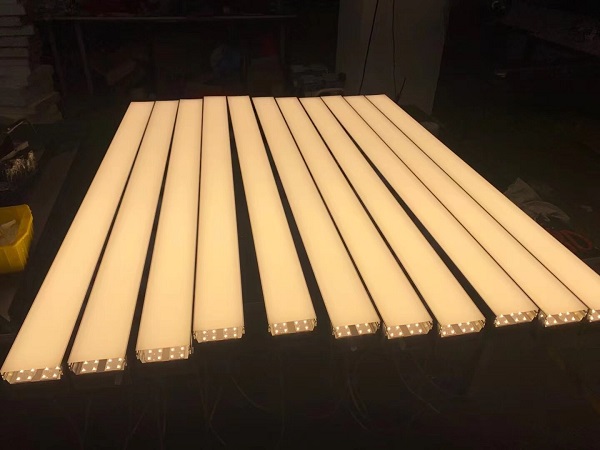 LED Linear Light Manufacturing 0005
